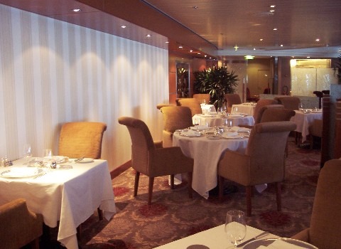 Cruise ship Restaurant view of Luxury ships
