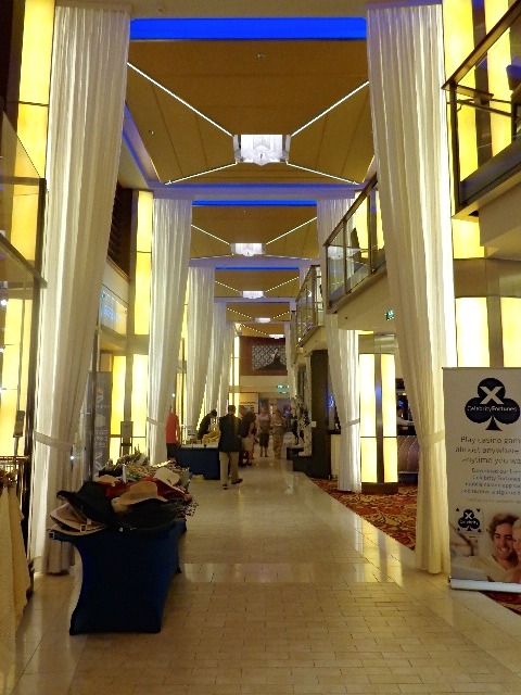 Celebrity Silhouette Shopping area