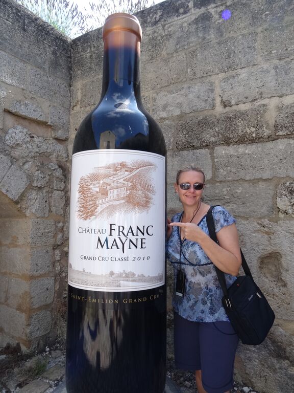 Chateau Franc Mayne winery visit on a uniworld river cruise
